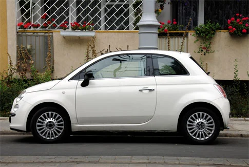 fiat 500 weißer Fiat 500 – Beispiel für Gebrauchtwagenankauf Wolfenbüttel